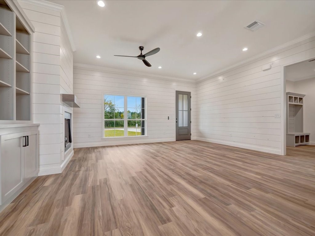 335 Ralph Nerren Road Huntington, TX 75949 - Photo 10 of 36
