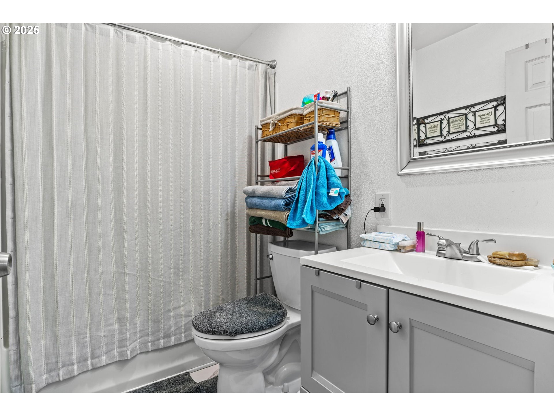 185 North Seneca Road Eugene, OR 97402 - Photo 14 of 25 Gallery Image 14