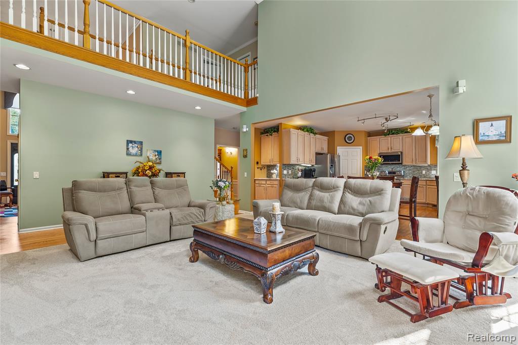 3918 Kaeleaf Road Lake Orion, MI 48360 - Photo 14 of 51
