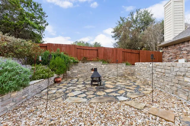 $1,150,000 | 7109 Via Correto Drive, Austin, TX 78749