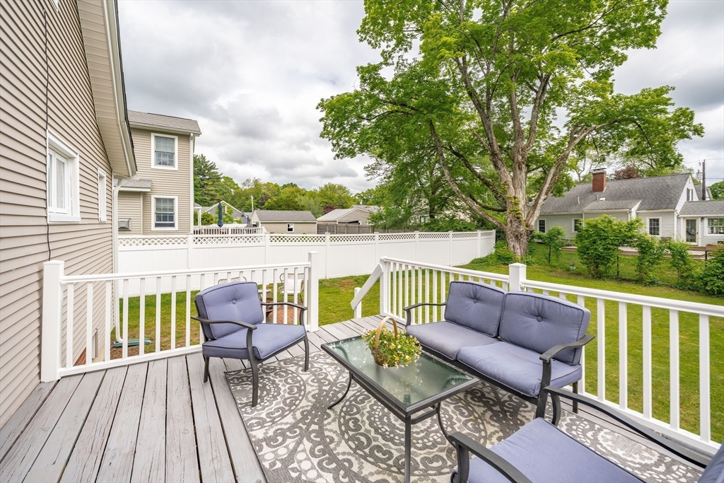 23 Berwick Road Longmeadow, MA 01106 - Photo 18 of 19