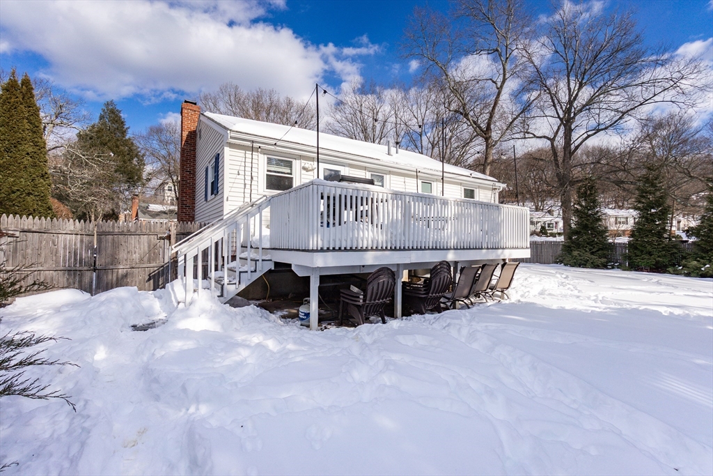 73 Winfield Street Dedham, MA 02026 - Photo 25 of 31