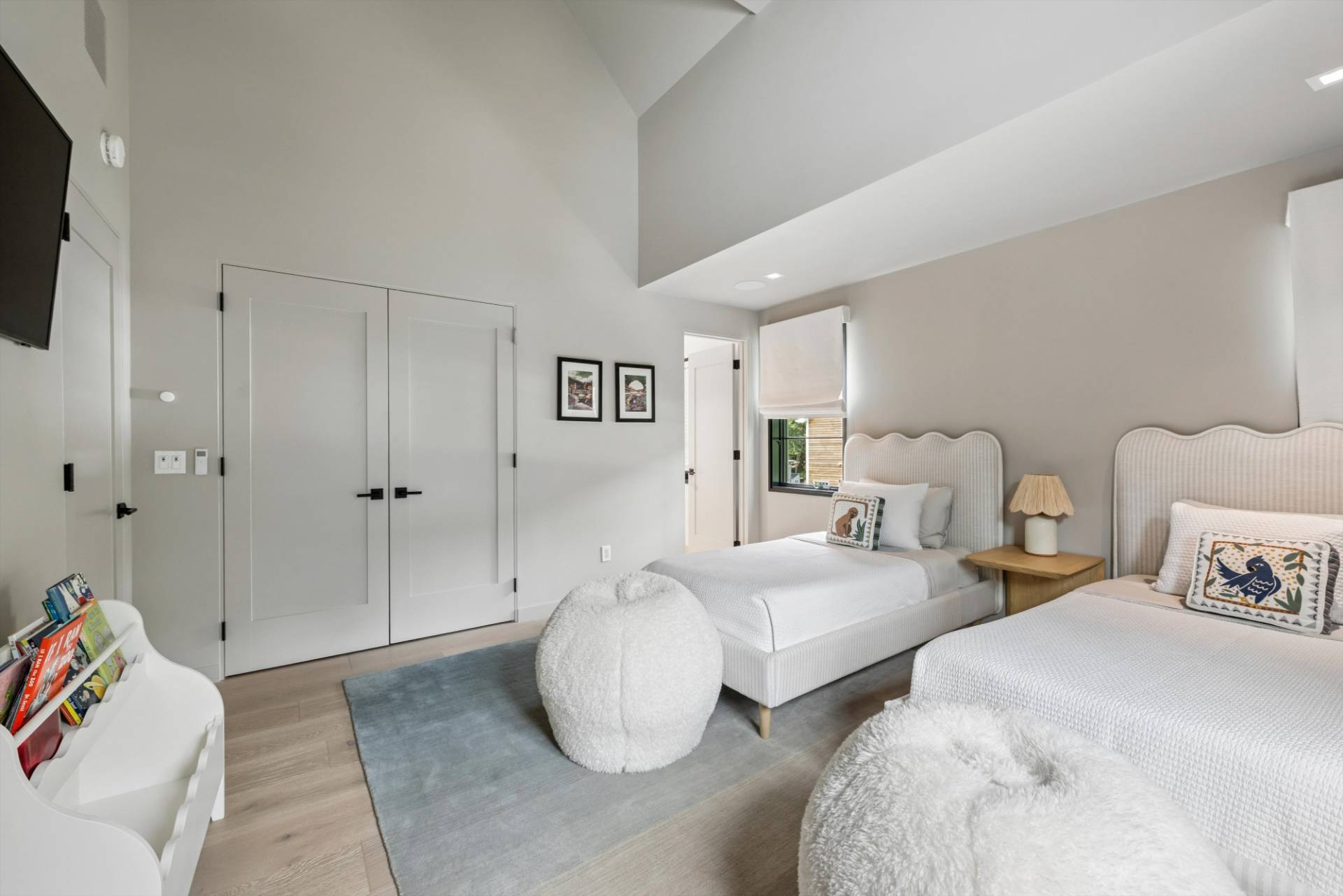 14 Rutland Road East Hampton, NY 11937 - Photo 20 of 33 Gallery Image 20