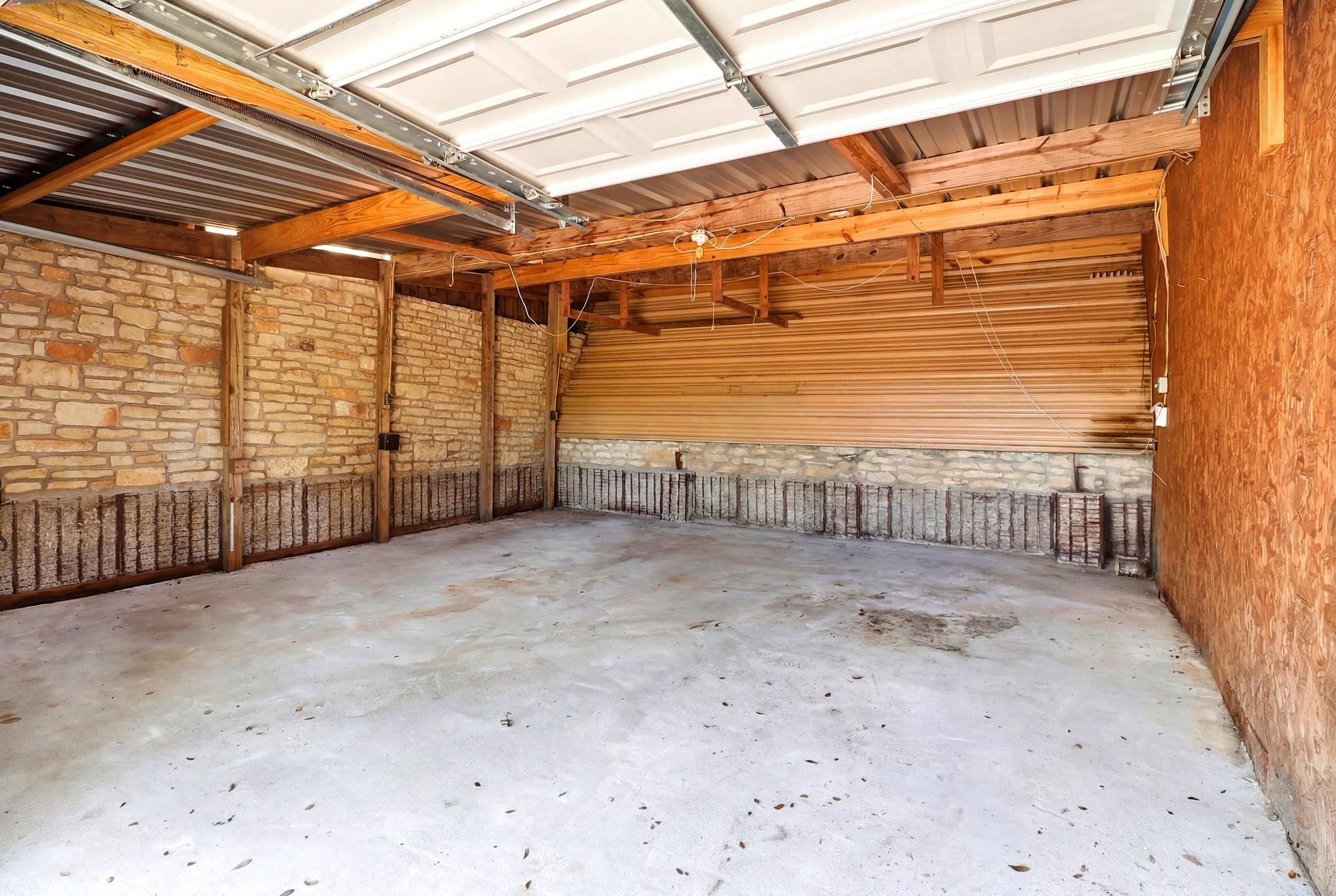 108 Rio Vista Road Burnet, TX 78611 - Photo 24 of 32