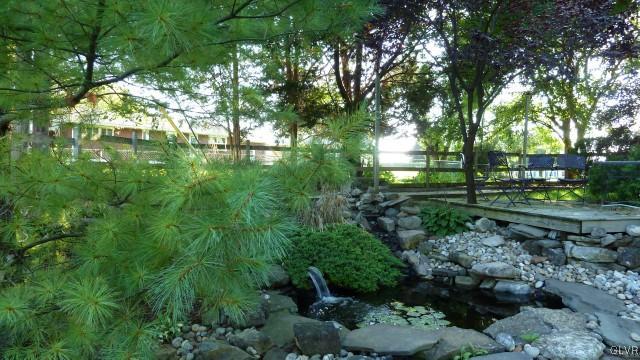 2539 Nottingham Road Bethlehem, PA 18017 - Photo 3 of 20 Gallery Image 3