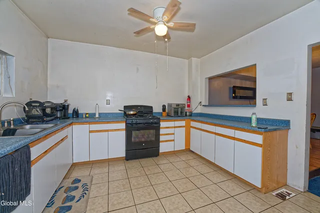 $190,000 | 338 4th Street, Troy, NY 12180