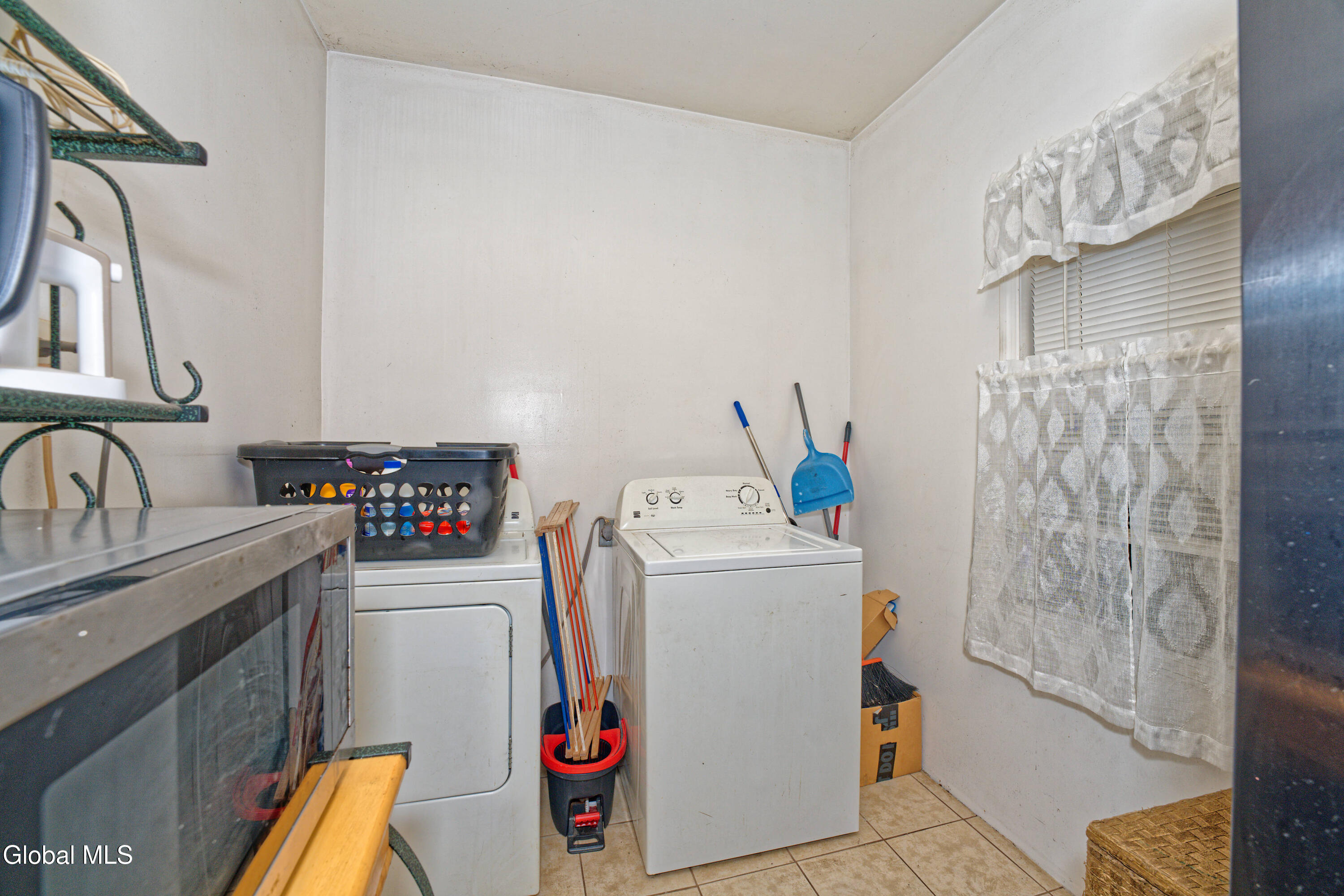 338 4th Street Troy, NY 12180 - Photo 15 of 30 3 Kitchen 5