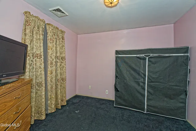 $190,000 | 338 4th Street, Troy, NY 12180