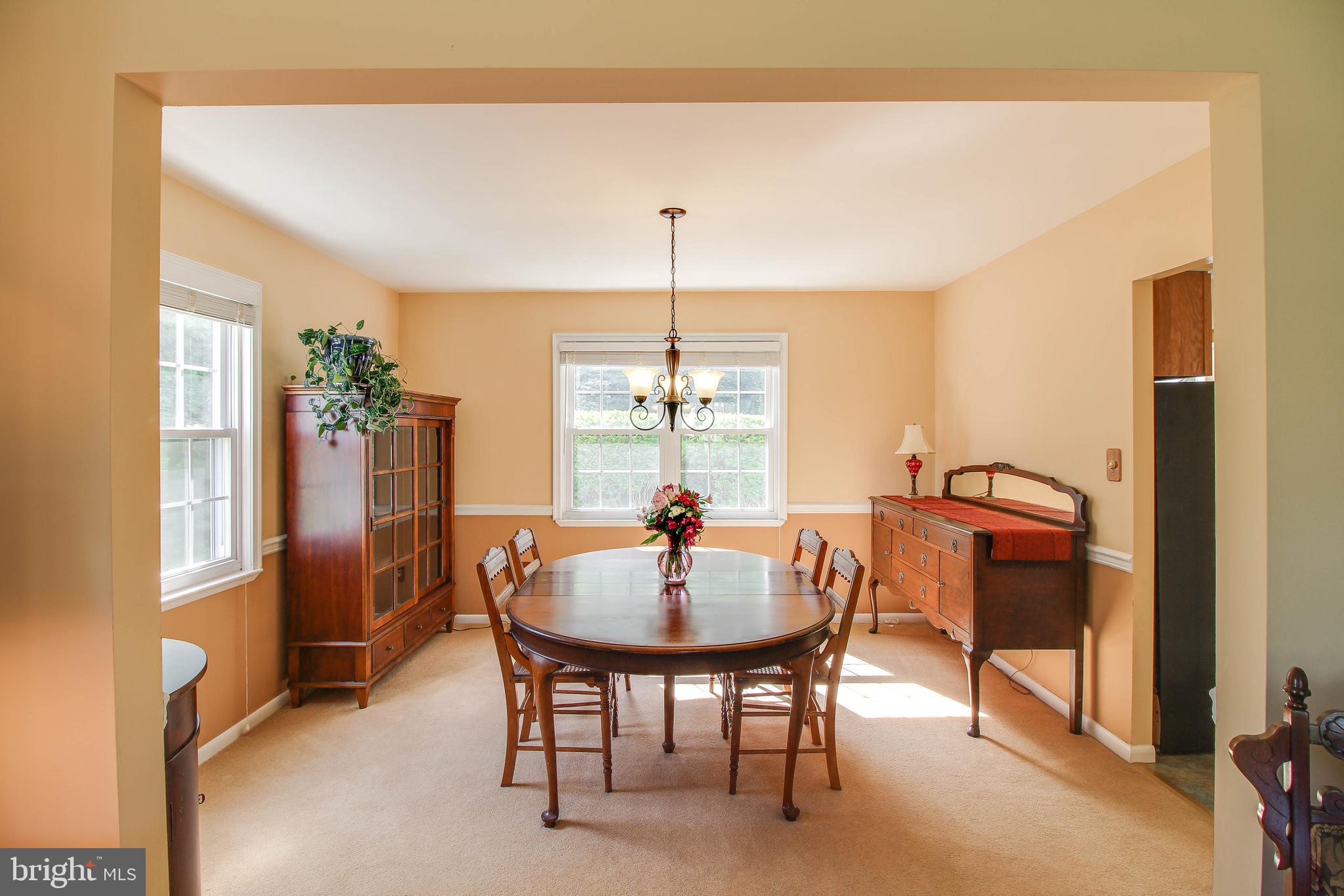 1503 Rawlings Well Road Catonsville, MD 21228 - Photo 8 of 63 Gallery Image 8