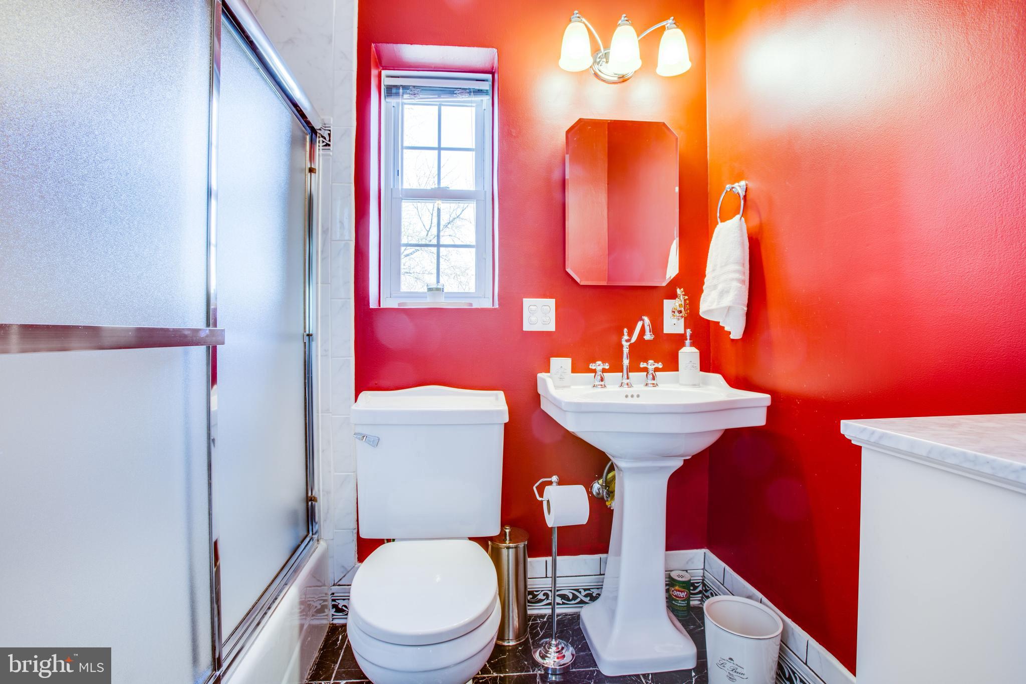 3724 Gunston Road Alexandria, VA 22302 - Photo 19 of 38