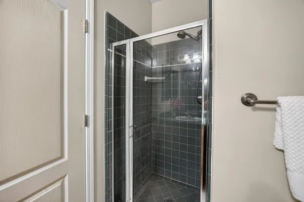 $789,900 | 5216 Wyndham Oak Lane, Carmichael, CA 95608