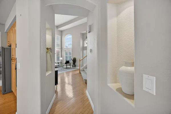$789,900 | 5216 Wyndham Oak Lane, Carmichael, CA 95608