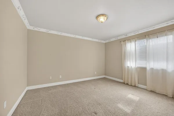 $789,900 | 5216 Wyndham Oak Lane, Carmichael, CA 95608