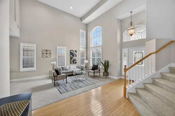 $789,900 | 5216 Wyndham Oak Lane, Carmichael, CA 95608