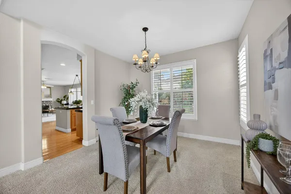 $789,900 | 5216 Wyndham Oak Lane, Carmichael, CA 95608