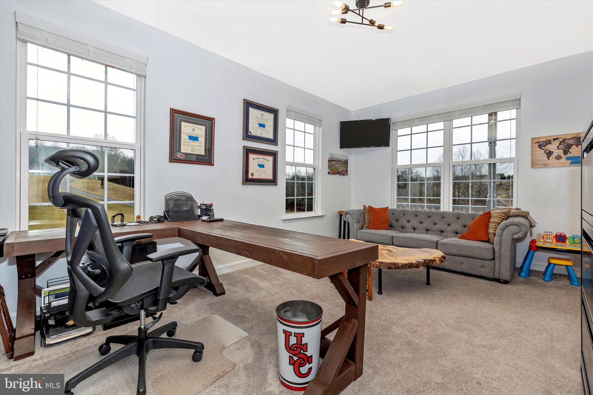 3250 Kemptown Church Road Monrovia, MD 21770 - Photo 26 of 76 Office/Living/Sitting Room