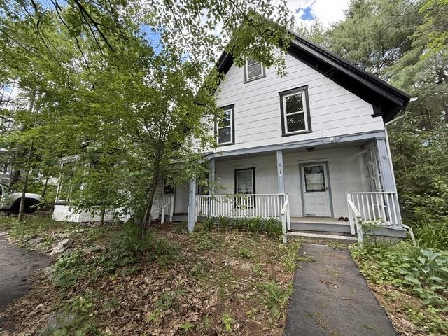 28 High Street Littleton, NH 03561 - Photo 2 of 25