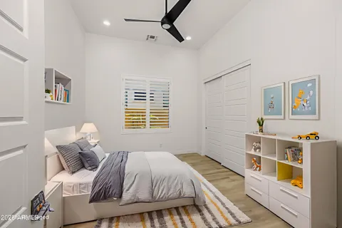 $1,220,000 | 8125 East Jaeger Street, Mesa, AZ 85207