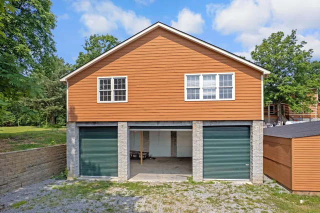 $1,290,000 | 5533 Old Sams Creek Road, Pegram, TN 37143