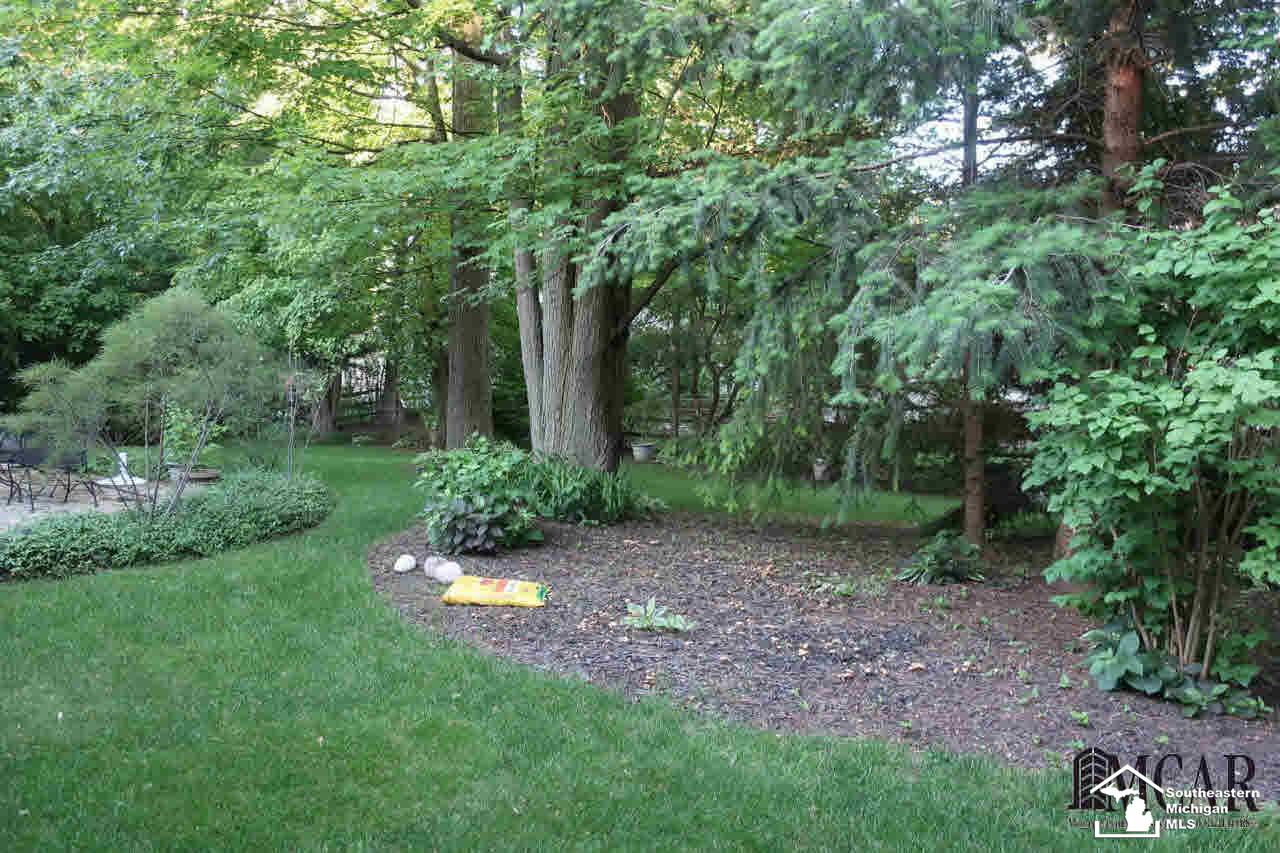 6780 Rutland Road Temperance, MI 48182 - Photo 29 of 29 21305601-28.JPG
