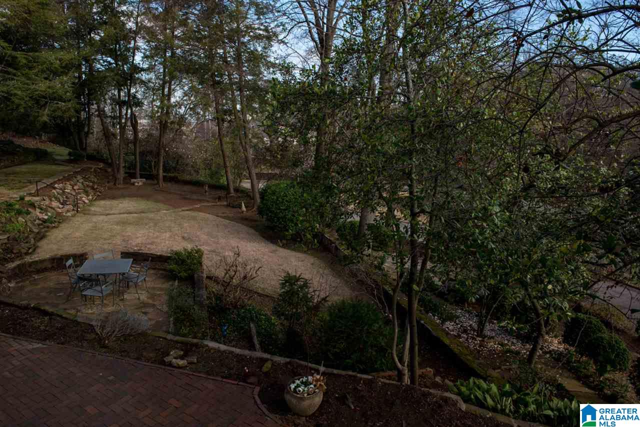 2640 Crest Road South Birmingham, AL 35223 - Photo 28 of 33