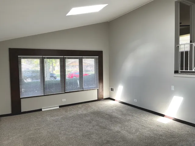 $328,000 | 12649 Parkside Avenue, Palos Heights, IL 60463