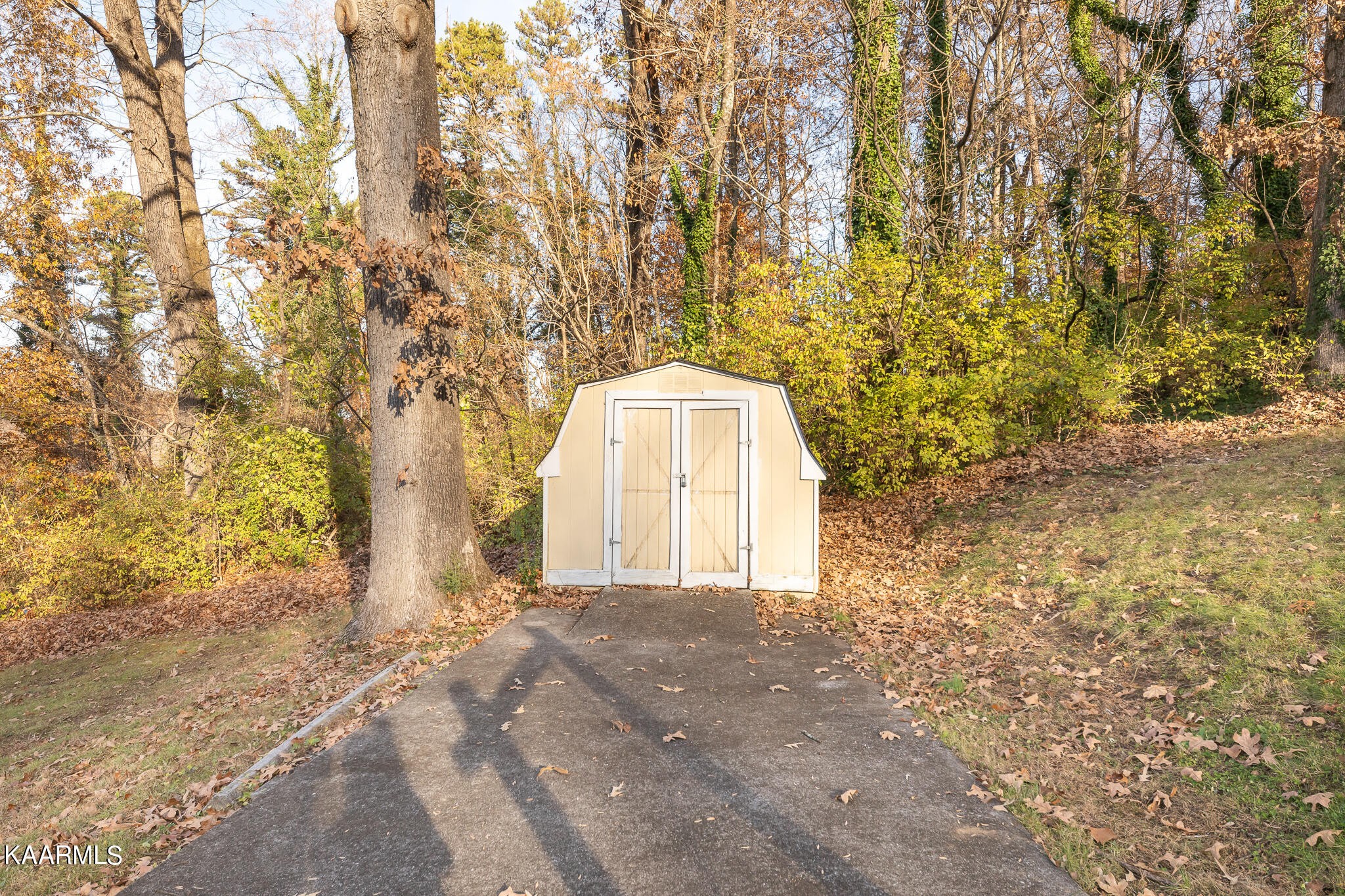 414 Overhill Road Knoxville, TN 37914 - Photo 18 of 19 Gallery Image 18