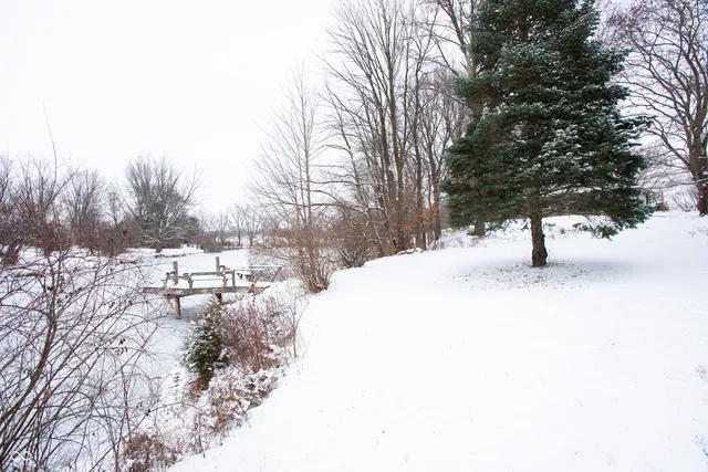 $725,000 | 10090 Highway 75, North Salem, IN 46165