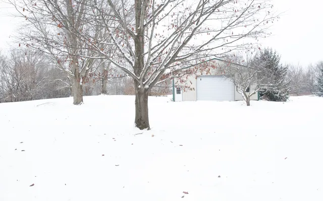 $725,000 | 10090 Highway 75, North Salem, IN 46165