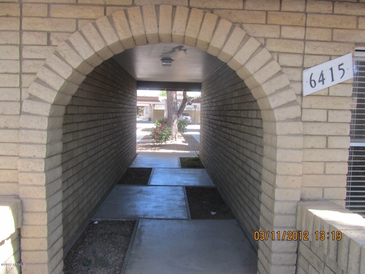 6415 South Newberry Road, Unit D Tempe, AZ 85283 - Photo 2 of 14 img_3742
