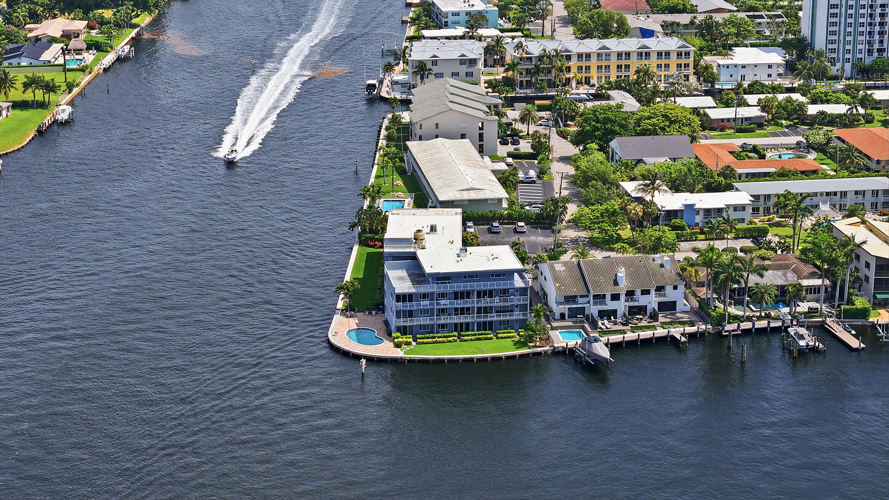 1201 South Riverside Drive, Unit 306 Pompano Beach, FL 33062 - Photo 42 of 53 39_aerial view