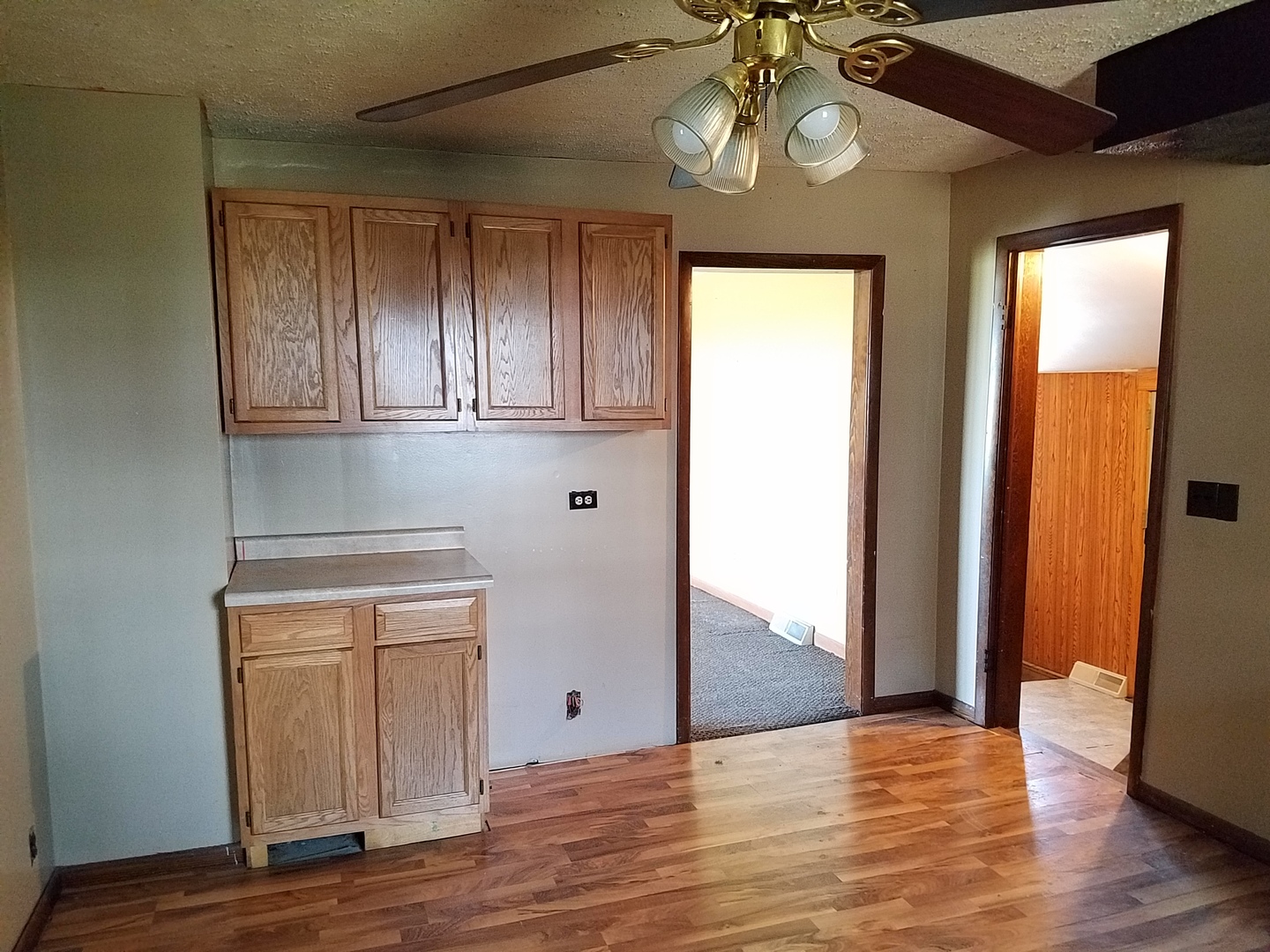 988 North 15th Road Streator, IL 61364 - Photo 8 of 26