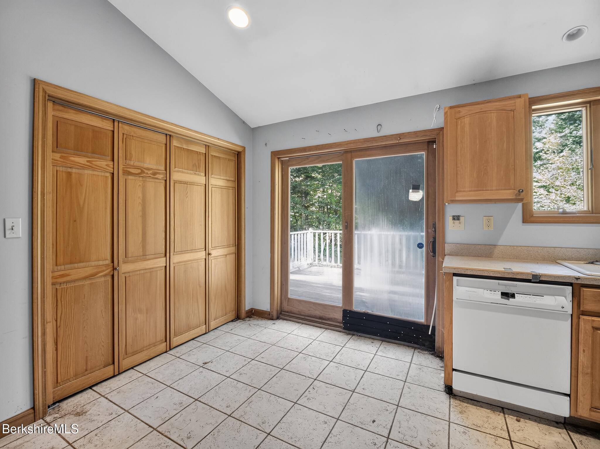 96 Shore Road Becket, MA 01223 - Photo 12 of 29 27_96_Shore_Rd-Kitchen-0093