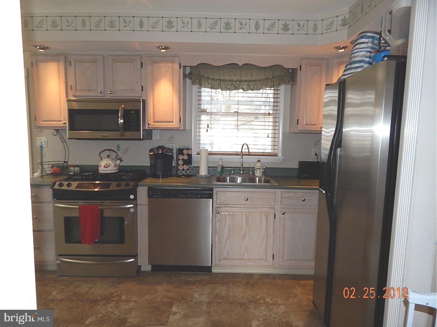 96 Miry Brook Road Hamilton, NJ 08690 - Photo 6 of 23 Gallery Image 6