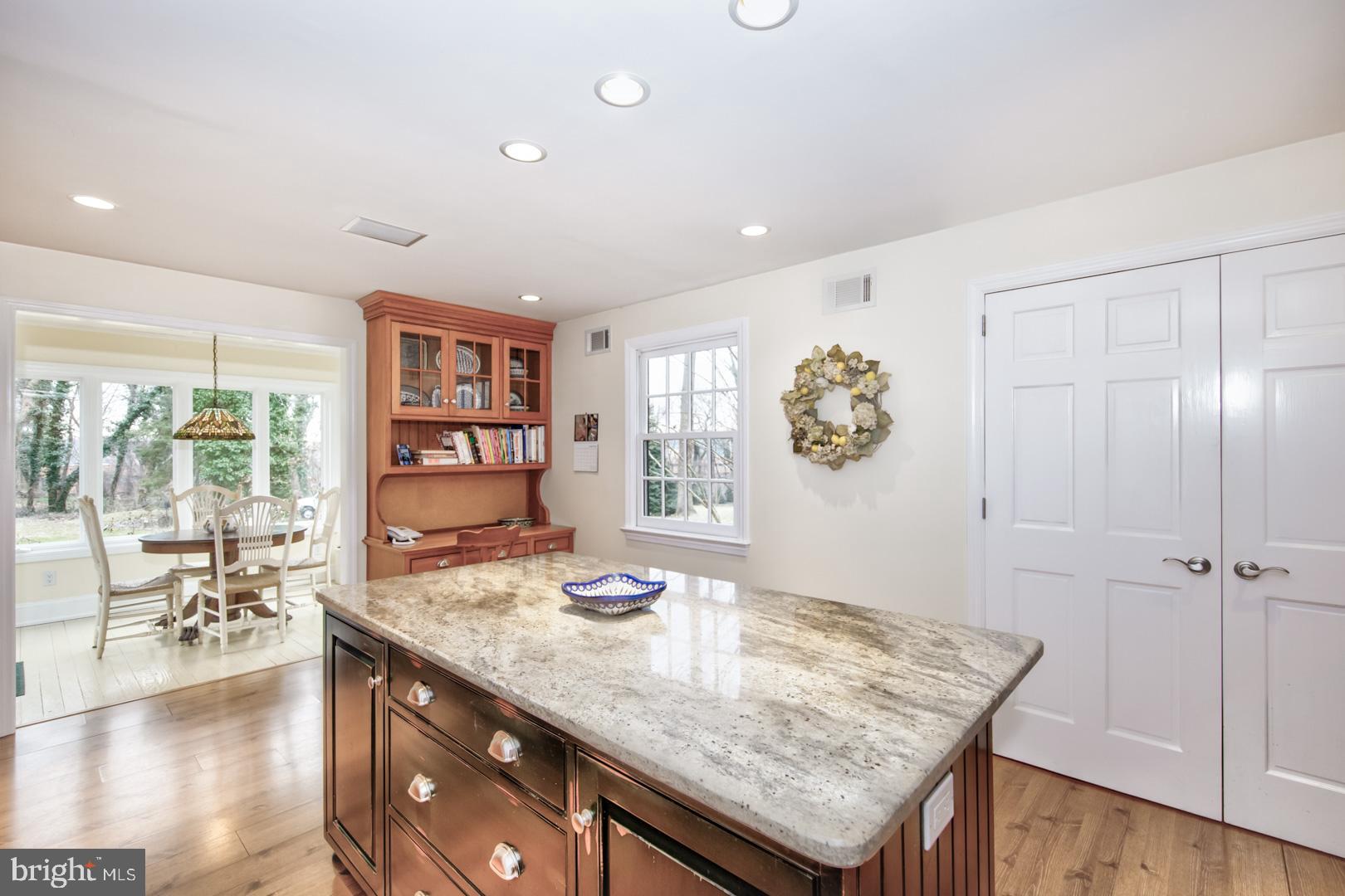 626 Glenmary Road Wayne, PA 19087 - Photo 11 of 42 Kitchen