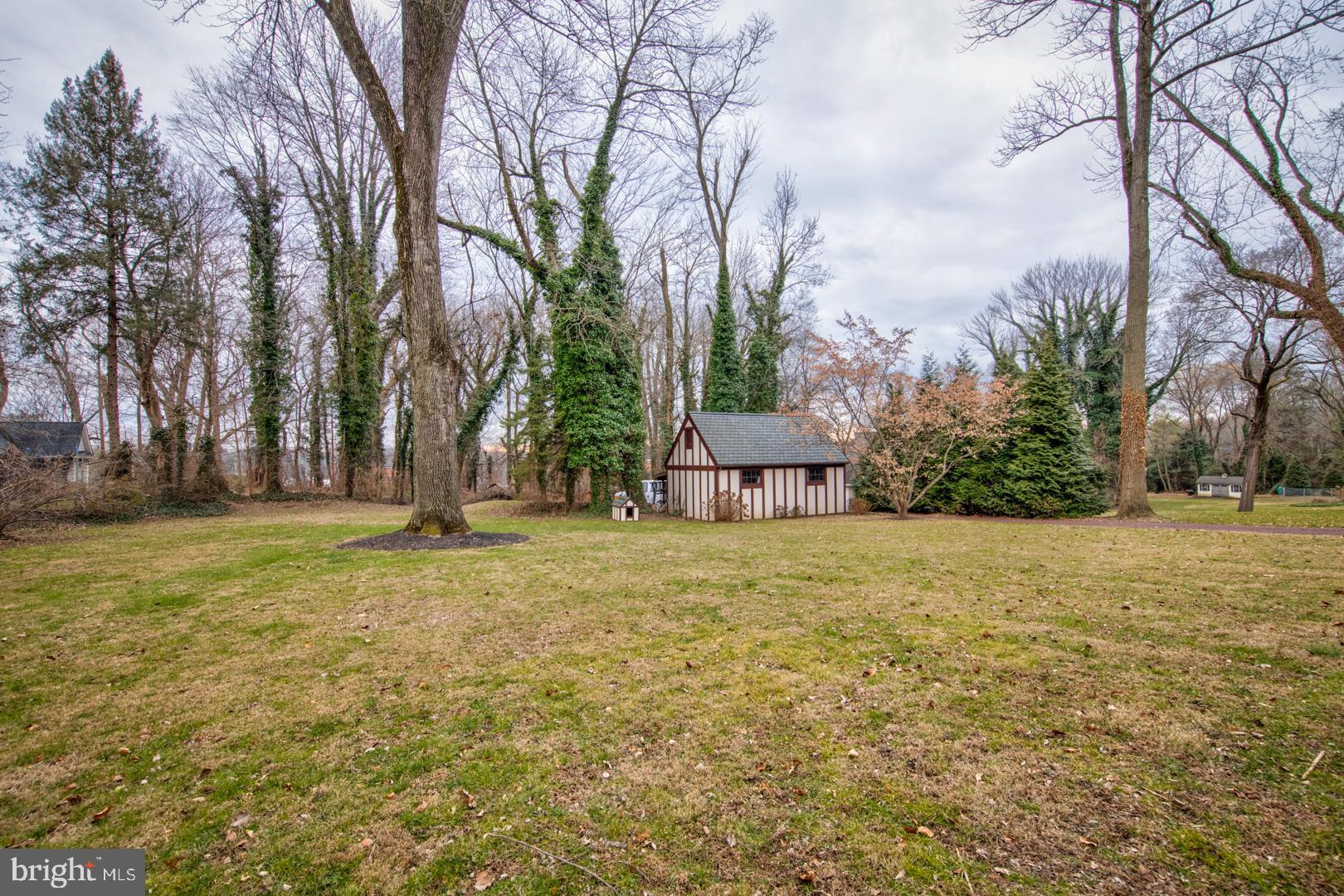 626 Glenmary Road Wayne, PA 19087 - Photo 33 of 42 Rear Yard and Shed