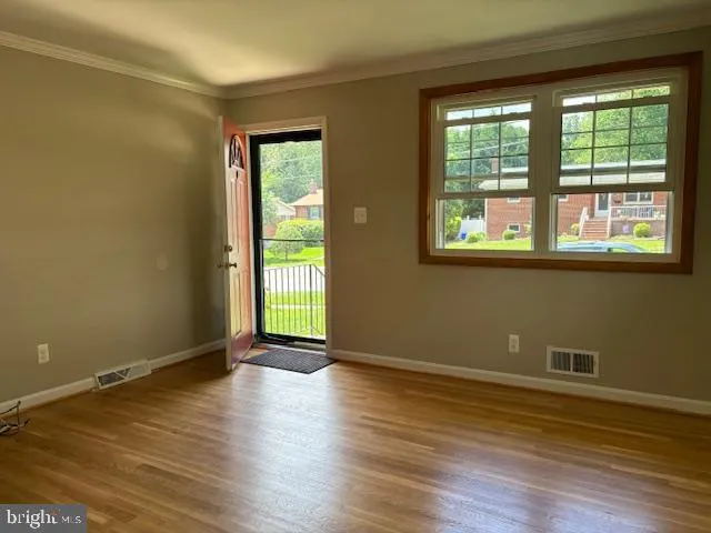 $3,350 | 11113 Schuylkill Road, Rockville, MD 20852