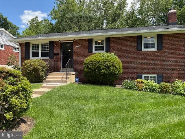 $3,350 | 11113 Schuylkill Road, Rockville, MD 20852