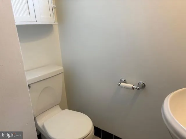 $3,350 | 11113 Schuylkill Road, Rockville, MD 20852