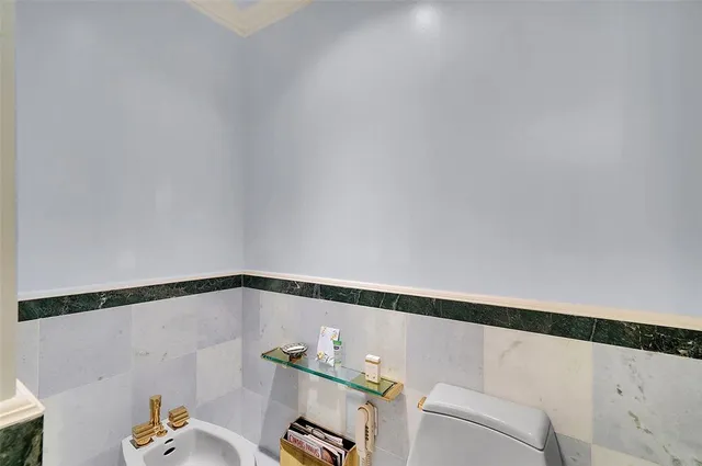 $12,000 | 6001 North Ocean Drive, Unit PH6, Hollywood, FL 33019