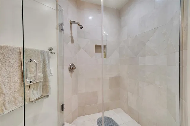 $12,000 | 6001 North Ocean Drive, Unit PH6, Hollywood, FL 33019