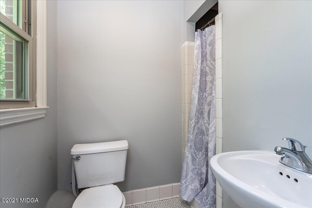 2855 Riverview Road Macon, GA 31204 - Photo 12 of 29 14-DSC03389