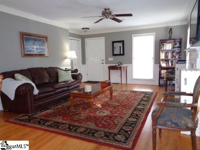 513 West Faris Road Greenville, SC 29605 - Photo 3 of 24 Gallery Image 3