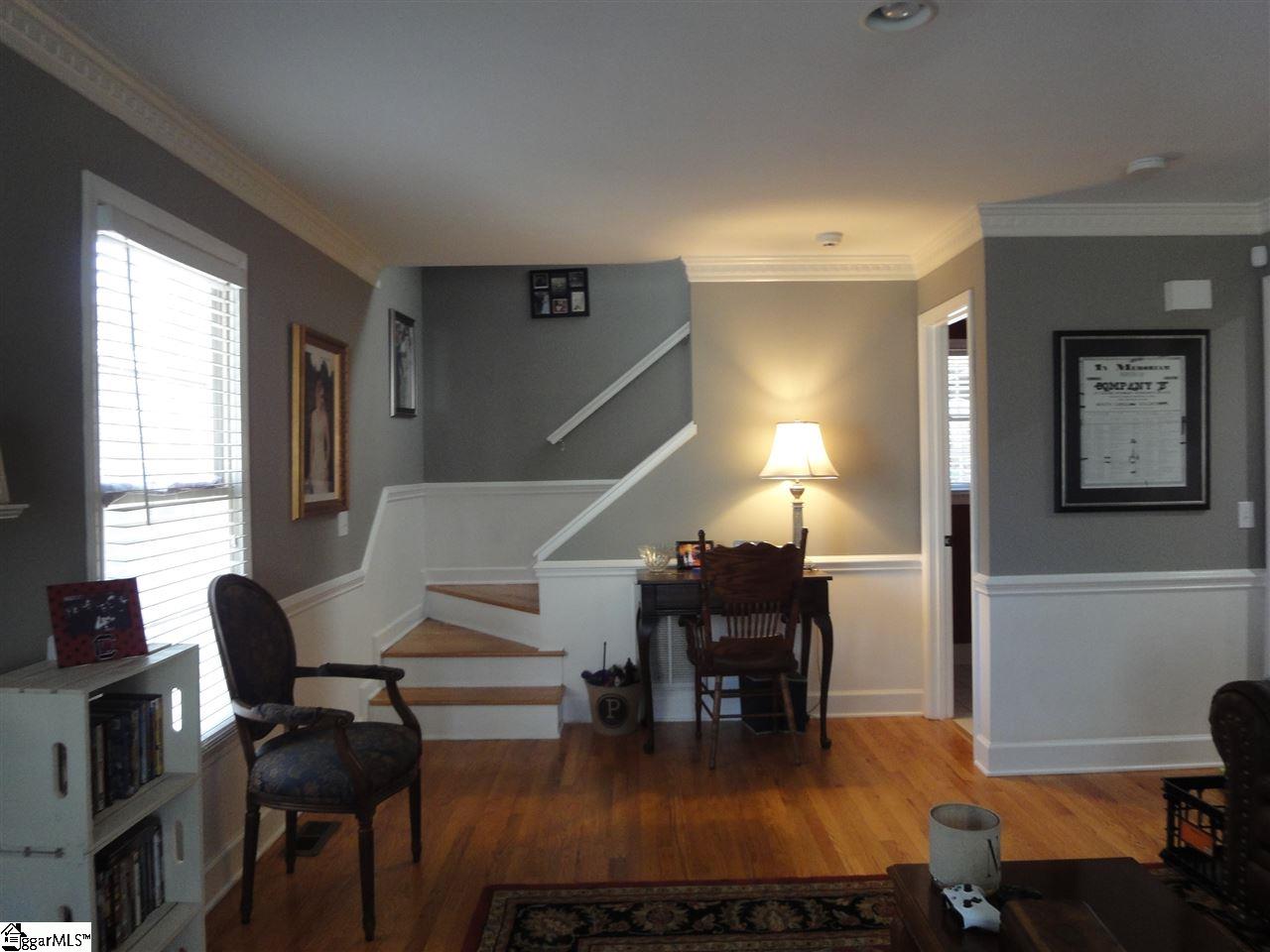 513 West Faris Road Greenville, SC 29605 - Photo 5 of 24 Gallery Image 5