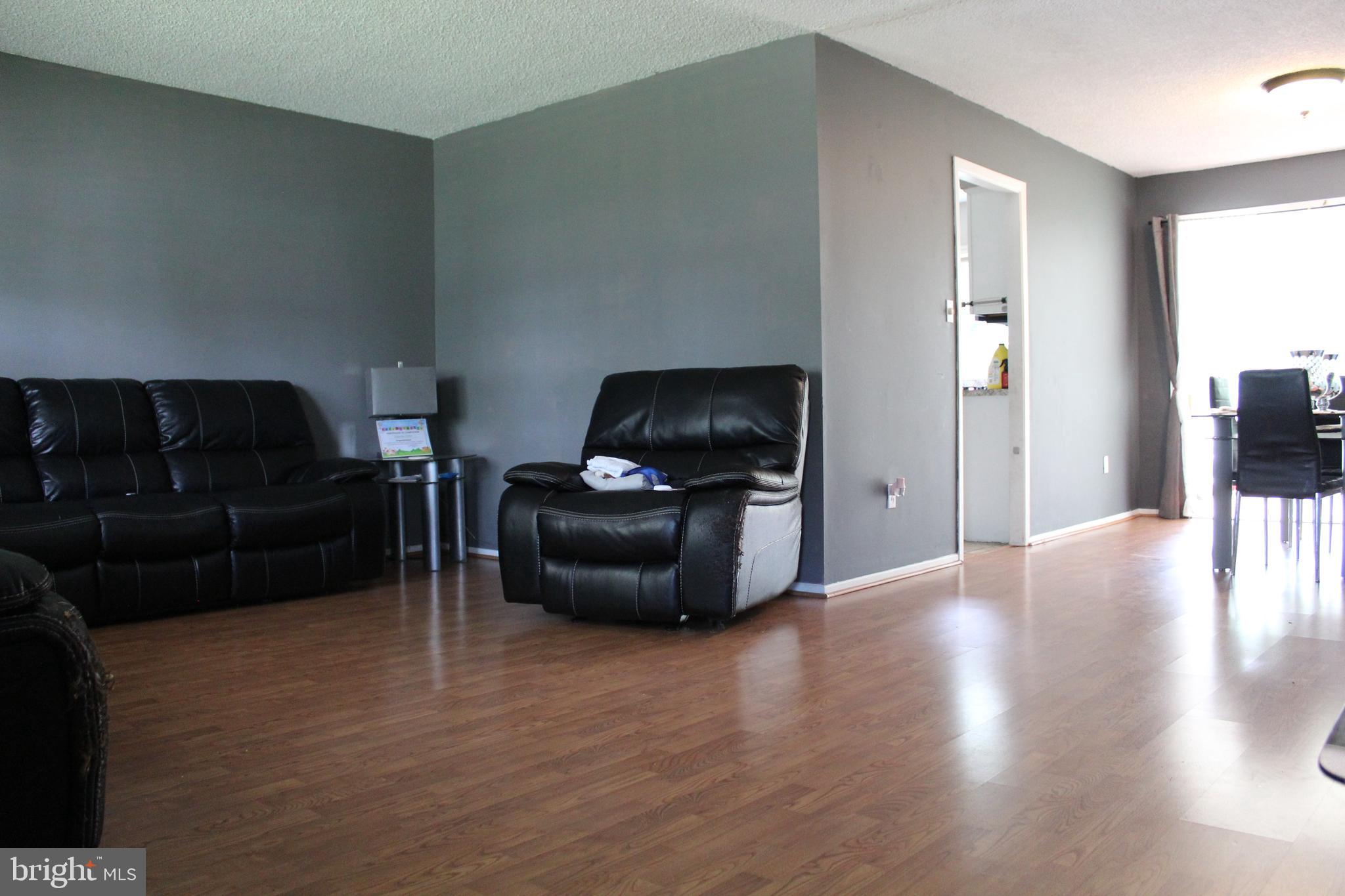 34 Garrison Circle Willingboro, NJ 08046 - Photo 5 of 14 a living room with furniture and a flat screen tv