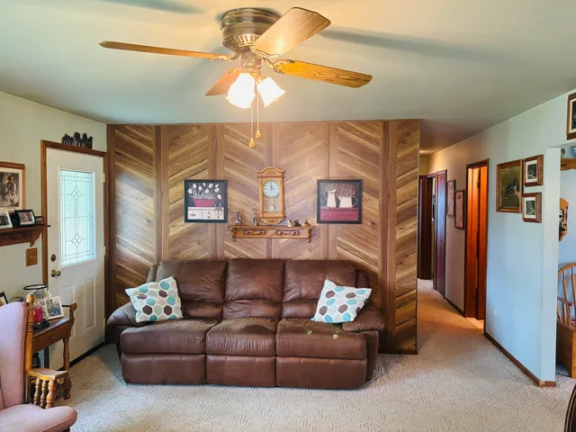 $180,000 | 11842 70th Avenue, Evart, MI 49631