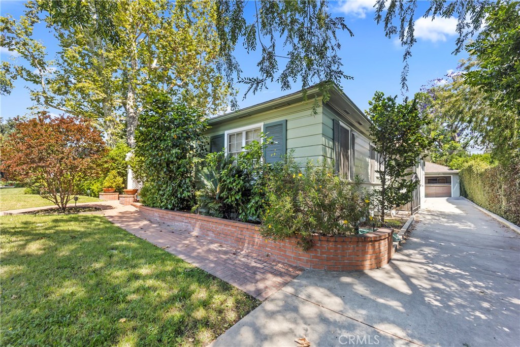 3521 Yorkshire Road Pasadena, CA 91107 - Photo 6 of 40