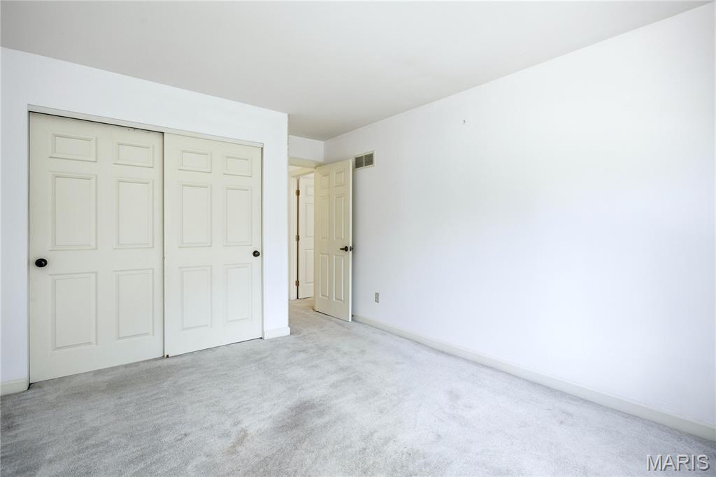 2477 Baxton Way Chesterfield, MO 63017 - Photo 19 of 26