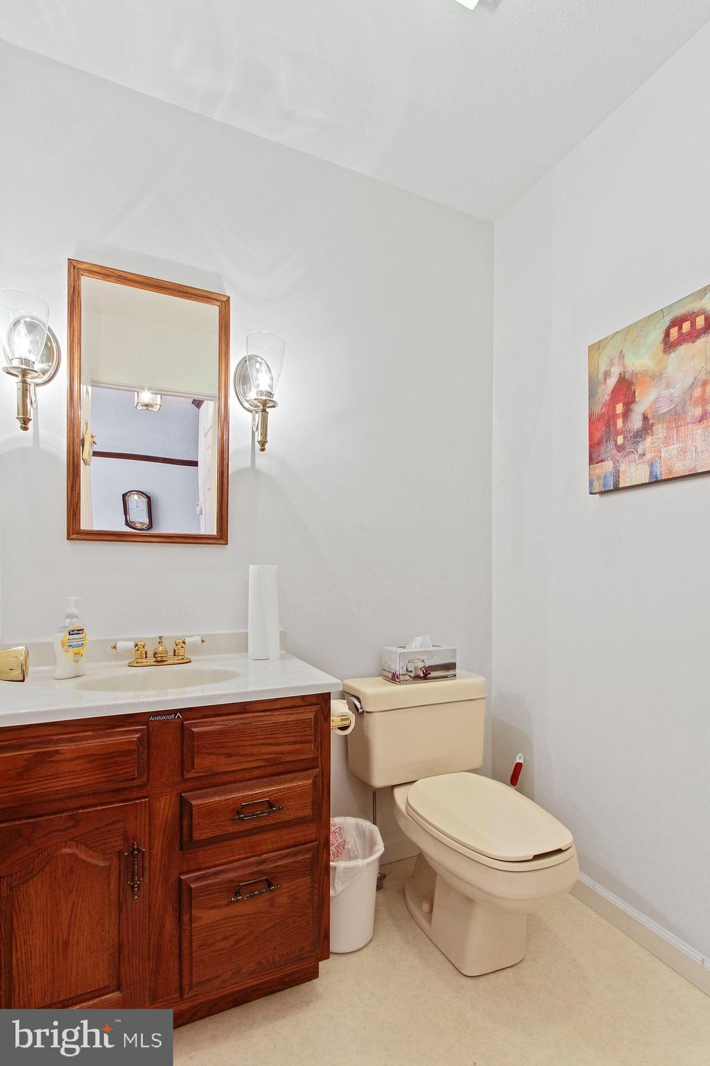 1207 Chambers Ridge York, PA 17402 - Photo 14 of 27 Gallery Image 14