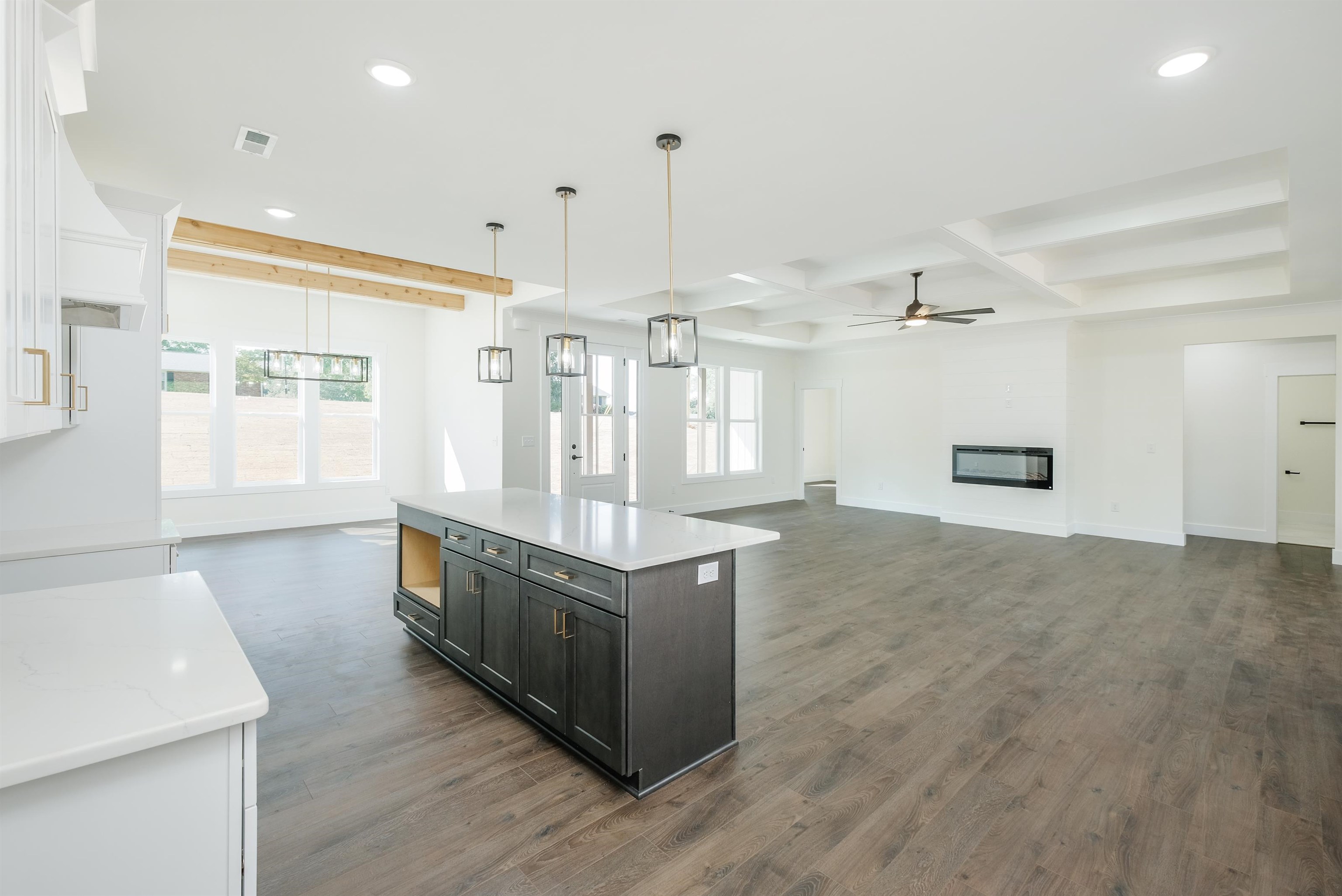 715 South Danzler Road Duncan, SC 29334 - Photo 8 of 23